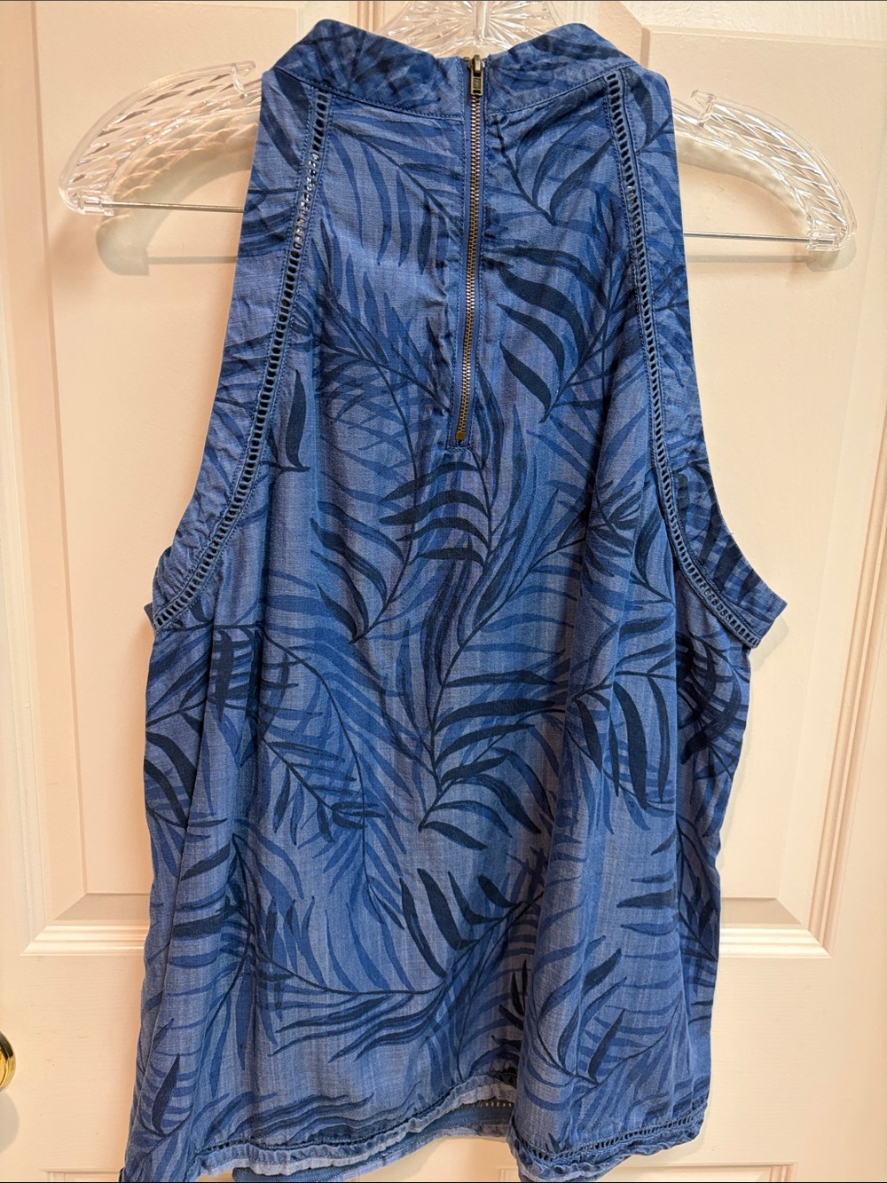 “Cato” Blue Denim-Look Leaf Print Mock Neck Top - Picture 5 of 8